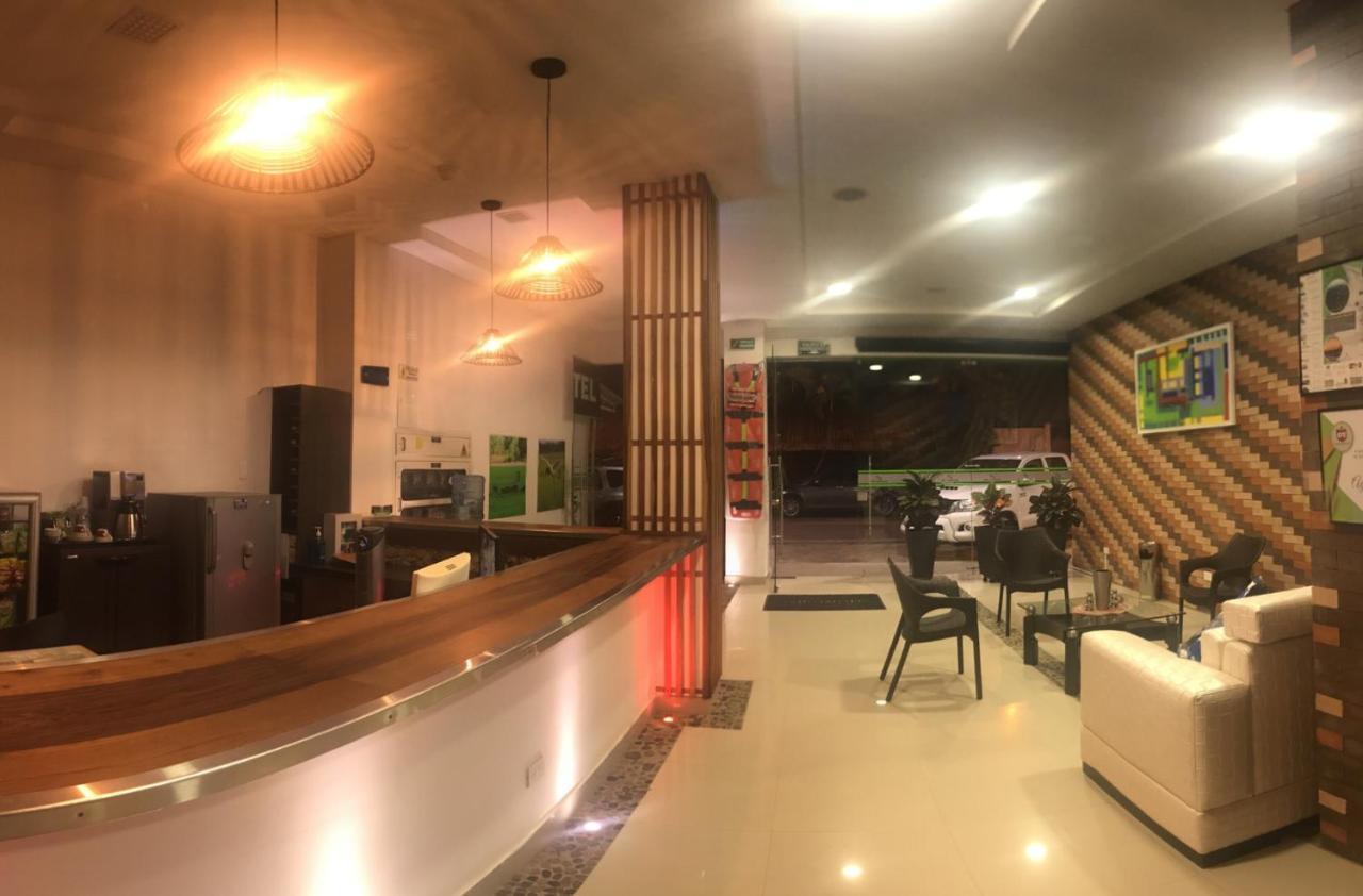 Hotel Plaza Centro Aguazul
